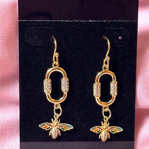 Gold Filled Paper Clip Bee Earrings Gold Filled Ear Wires NWT - Picture 1 of 8